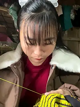 Snapshot of Sunyinn chatting on 11/01/25, 12:56 Sunyinn online show from 11/01/25, 12:56