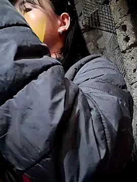 Snapshot of Sunyinn chatting on 11/02/25, 02:03 Sunyinn online show from 11/02/25, 02:03