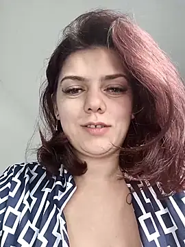 Snapshot of LadyNora chatting on 02/11/26, 06:02 LadyNora online show from 02/11/26, 06:02