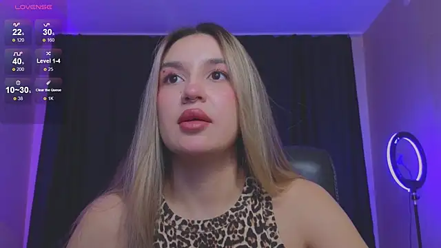 RoxyChill online show from 10/29/25, 08:10