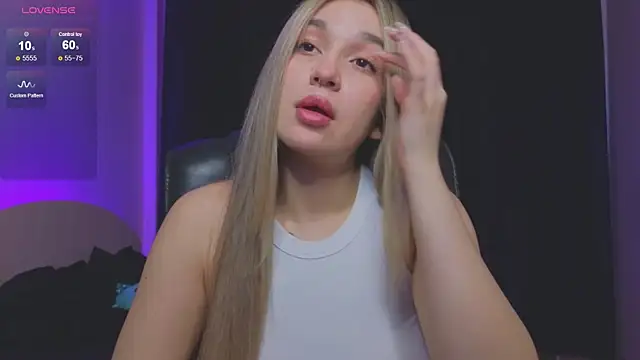 RoxyChill online show from 11/26/25, 10:22