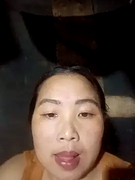 PhamPhung online show from 09/28/25, 12:43