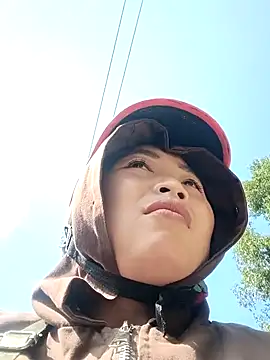 PhamPhung online show from 11/15/25, 06:11