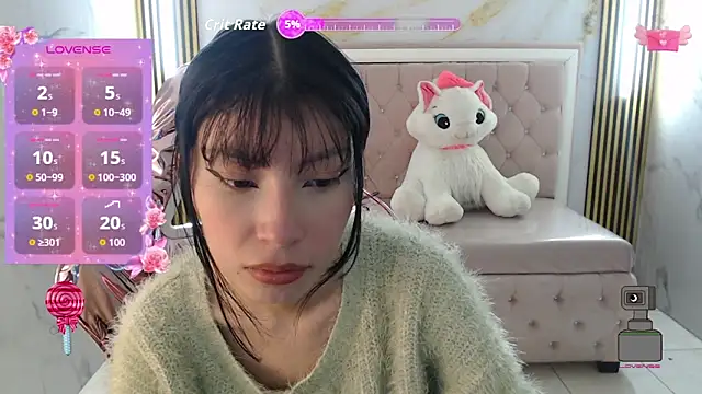 Snapshot of verana_s chatting on 11/10/25, 09:03 verana s online show from 11/10/25, 09:03