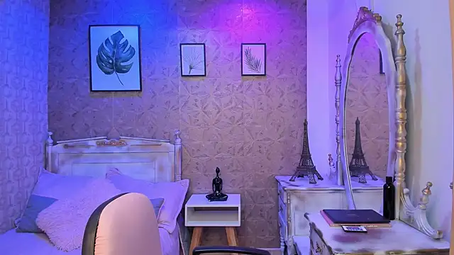 Dali collin online show from 09/24/25, 01:14