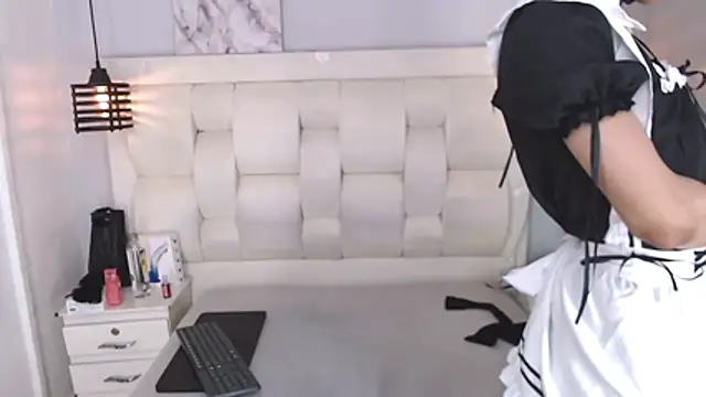 Atley Dolly online show from 11/04/25, 09:25