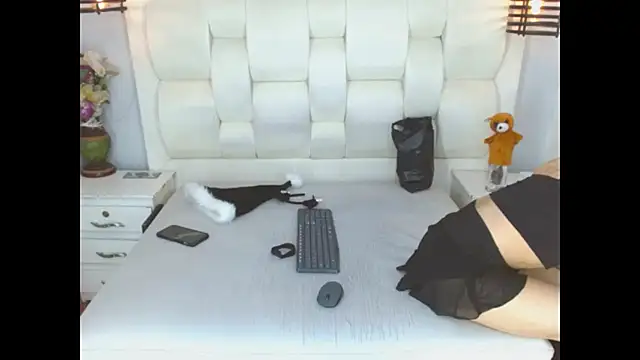 Atley Dolly online show from 12/13/25, 08:47