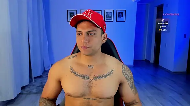 Snapshot of Nicolasmontoya16 chatting on 11/04/25, 04:00 Nicolasmontoya16 online show from 11/04/25, 04:00