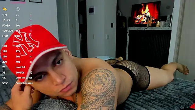 Snapshot of Nicolasmontoya16 chatting on 11/08/25, 11:47 Nicolasmontoya16 online show from 11/08/25, 11:47