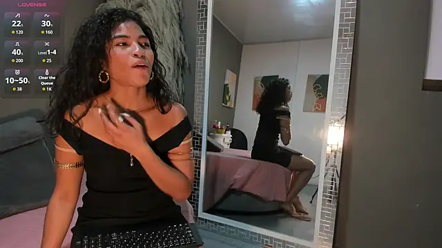 sienna glow online show from 11/04/25, 12:15