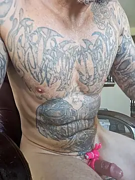 Snapshot of sethdarby chatting on 09/17/25, 06:20 sethdarby online show from 09/17/25, 06:20