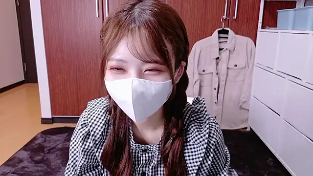 Ema o0 chan online show from 10/04/25, 11:08