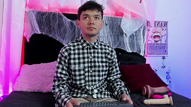 kody sexy online show from 10/24/25, 11:39