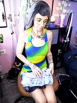 Purple2StayThnxx online show from 08/06/26, 04:20