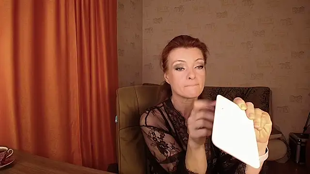 Snapshot of Milla_Vanilla_ chatting on 09/15/25, 10:48 Milla Vanilla  online show from 09/15/25, 10:48