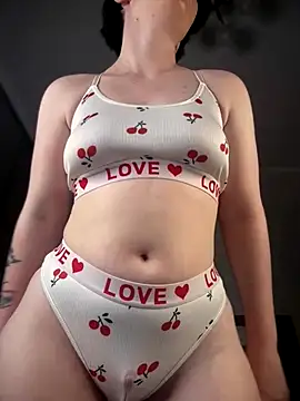 RinaShy online show from 10/05/25, 05:17