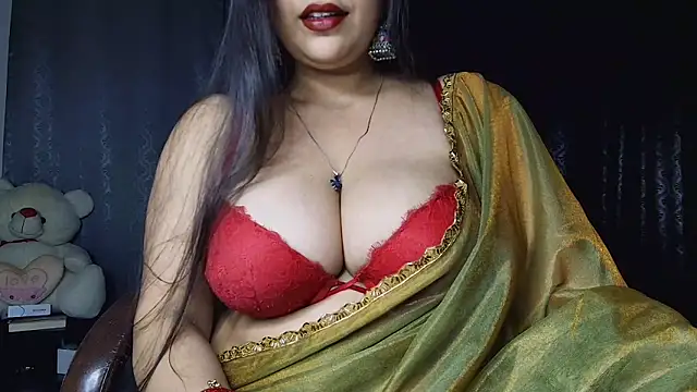 Snapshot of MissNasha chatting on 05/24/26, 01:05 MissNasha online show from 05/24/26, 01:05