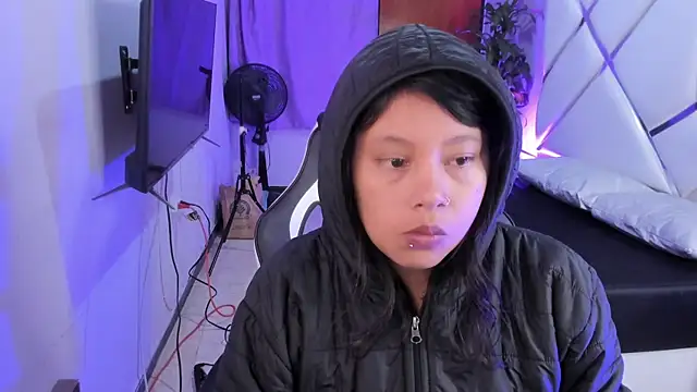 Dulce Pettit online show from 10/25/25, 12:13