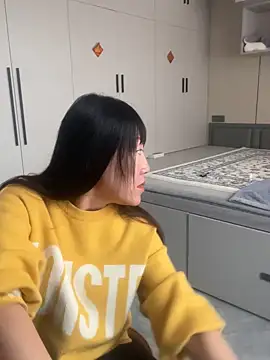 xiaomei-11 online show from 10/15/25, 02:33