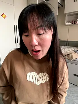 xiaomei-11 online show from 10/24/25, 08:22