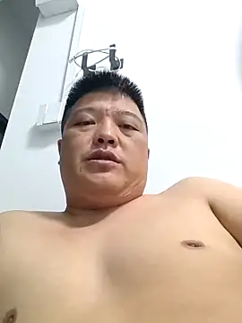 hiwoaini online show from 06/13/26, 05:44