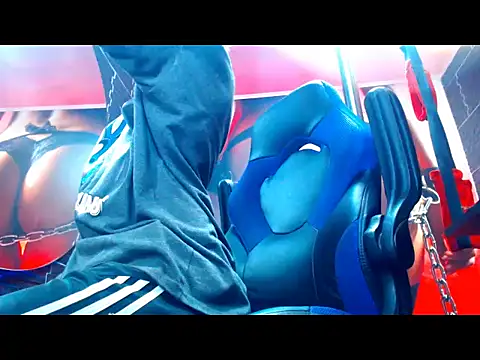 liam mcmillan online show from 10/09/25, 01:42