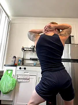 Snapshot of King_Kev_ chatting on 09/30/25, 05:18 King Kev online show from 09/30/25, 05:18