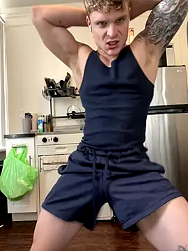 Snapshot of King_Kev_ chatting on 10/01/25, 04:35 King Kev online show from 10/01/25, 04:35