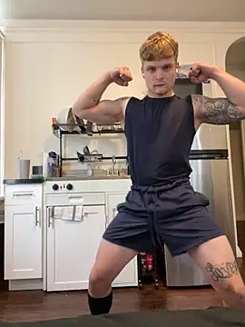 Snapshot of King_Kev_ chatting on 10/08/25, 04:26 King Kev online show from 10/08/25, 04:26