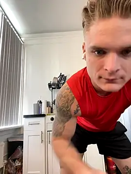 Snapshot of King_Kev_ chatting on 11/04/25, 05:45 King Kev online show from 11/04/25, 05:45