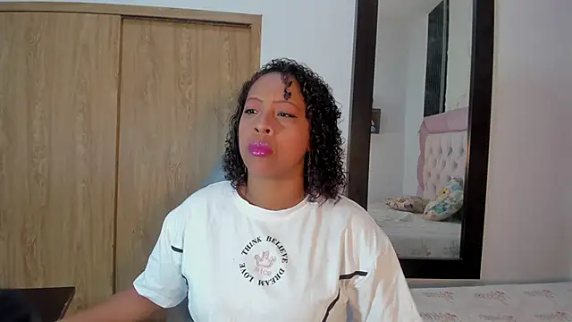 Snapshot of Faver_ chatting on 11/08/25, 11:54 Faver online show from 11/08/25, 11:54