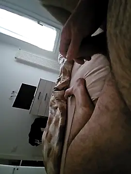 Snapshot of Dany2150 chatting on 12/05/25, 02:58 Dany2150 online show from 12/05/25, 02:58