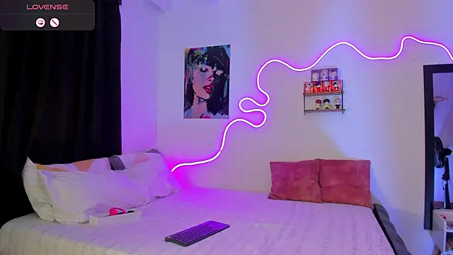 Dilan and Mia online show from 10/02/25, 05:20