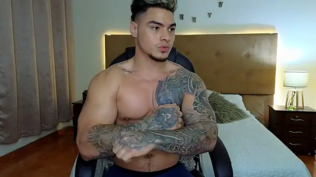 Steven Velez online show from 10/05/25, 04:33