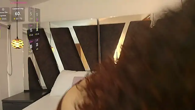 abril  lee   online show from 09/26/25, 07:29