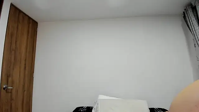 charlloteevans X online show from 05/11/26, 07:11