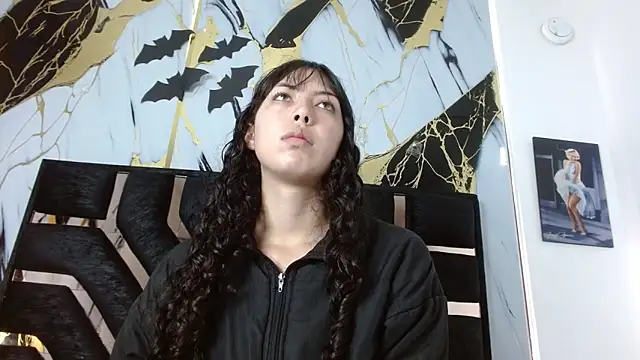 Snapshot of malejahotcs01 chatting on 11/07/25, 11:32 malejahotcs01 online show from 11/07/25, 11:32