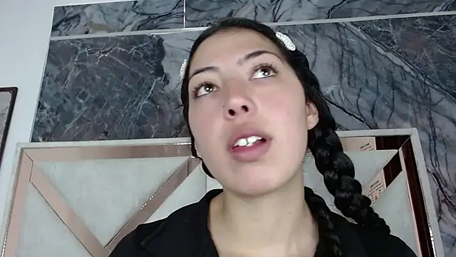 Snapshot of malejahotcs01 chatting on 12/05/25, 02:25 malejahotcs01 online show from 12/05/25, 02:25