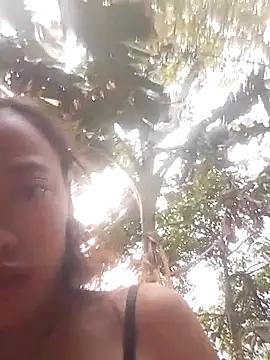 Snapshot of optra34 chatting on 10/11/25, 11:03 optra34 online show from 10/11/25, 11:03