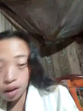 Snapshot of optra34 chatting on 10/12/25, 12:59 optra34 online show from 10/12/25, 12:59