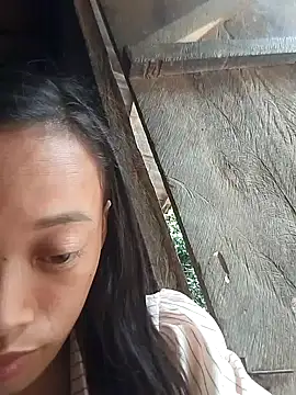 Snapshot of optra34 chatting on 10/16/25, 01:06 optra34 online show from 10/16/25, 01:06