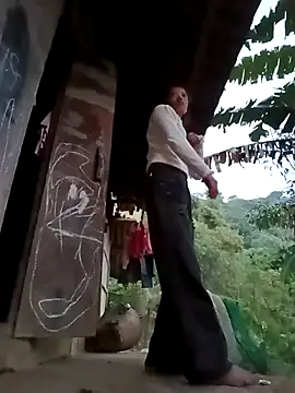 Snapshot of optra34 chatting on 12/01/25, 11:21 optra34 online show from 12/01/25, 11:21