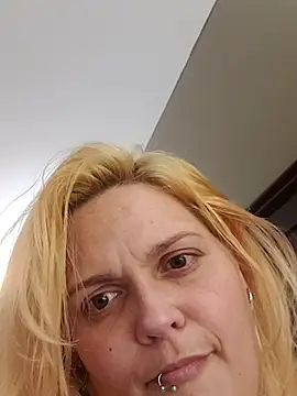 Jynxthefoxyfuck online show from 11/10/25, 04:17