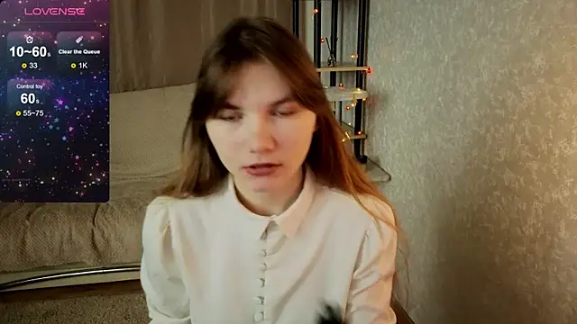 Snapshot of Nika_OMG chatting on 11/22/25, 08:30 Nika OMG online show from 11/22/25, 08:30