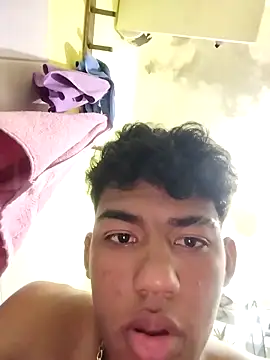 Snapshot of Lale-Adrian chatting on 11/27/25, 10:12 Lale-Adrian online show from 11/27/25, 10:12