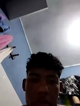 Snapshot of Lale-Adrian chatting on 12/03/25, 09:57 Lale-Adrian online show from 12/03/25, 09:57