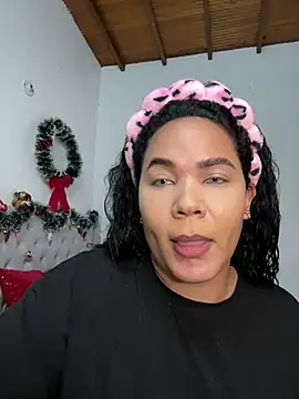 Snapshot of kristal_benet chatting on 12/04/24, 05:00 kristal benet online show from 12/04/24, 05:00