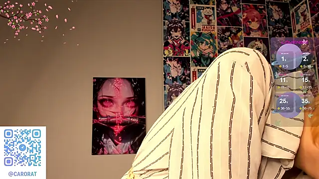 Snapshot of CarolineRichter chatting on 10/05/25, 12:53 CarolineRichter online show from 10/05/25, 12:53