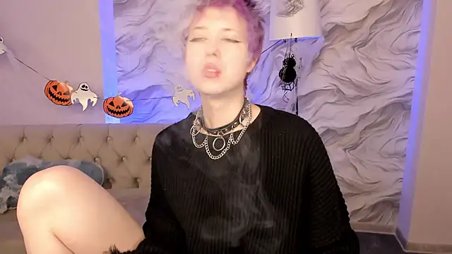 Snapshot of CarolineRichter chatting on 10/24/25, 03:14 CarolineRichter online show from 10/24/25, 03:14