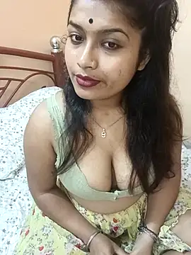Snapshot of Naughty-Chaaya chatting on 10/17/25, 05:37 Naughty-Chaaya online show from 10/17/25, 05:37